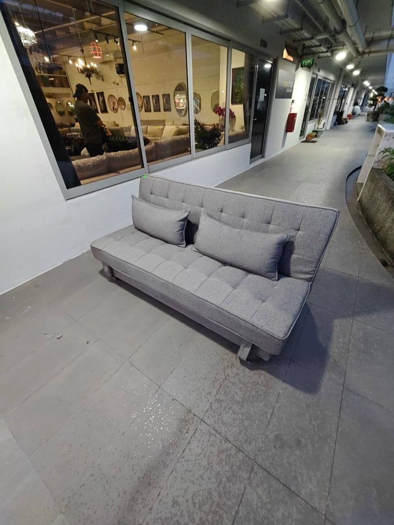 schindler_storage_sofa_bed_in__1753248626_cdd8cd15_progressive