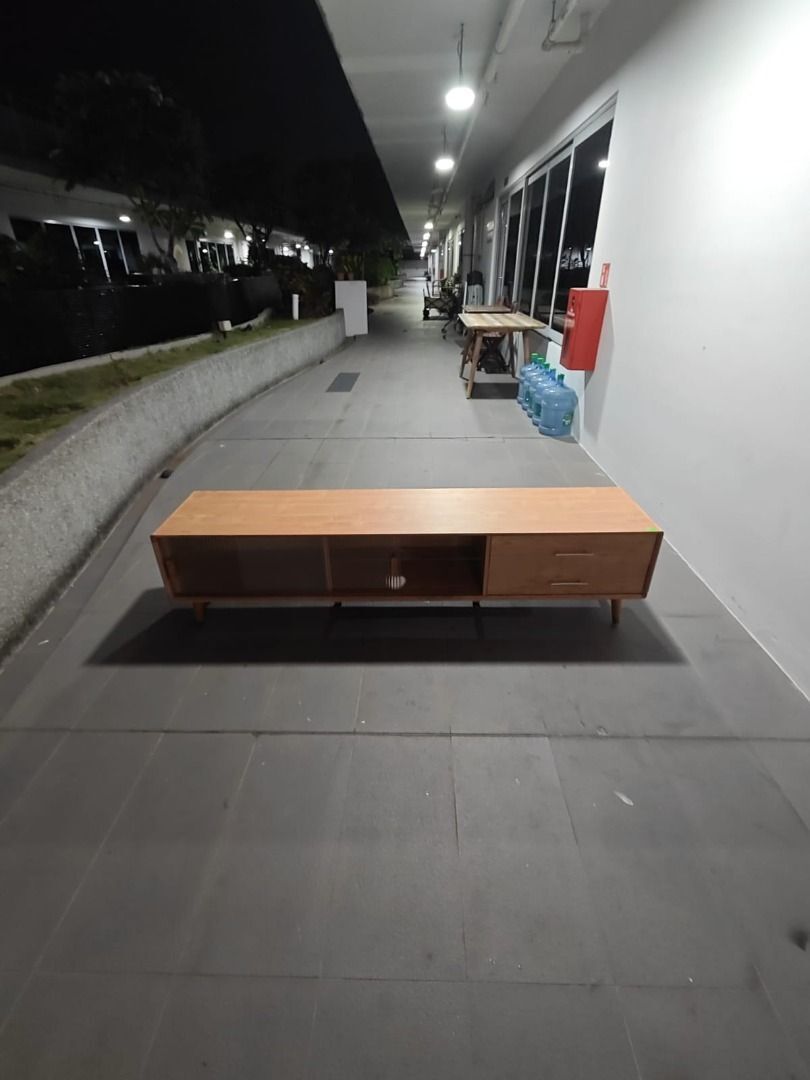hunglay_tv_console_1753946996_4e20cc08_progressive