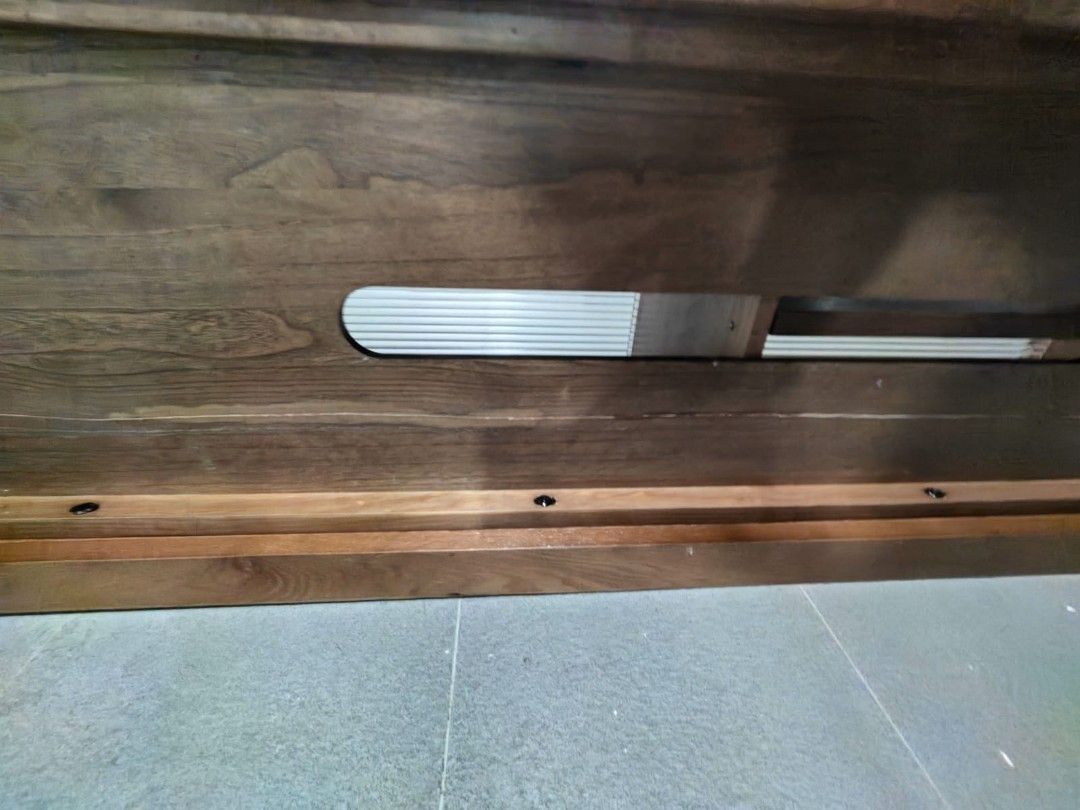 gaius_solid_oak_wood_tv_consol_1750346966_dc1d9013_progressive