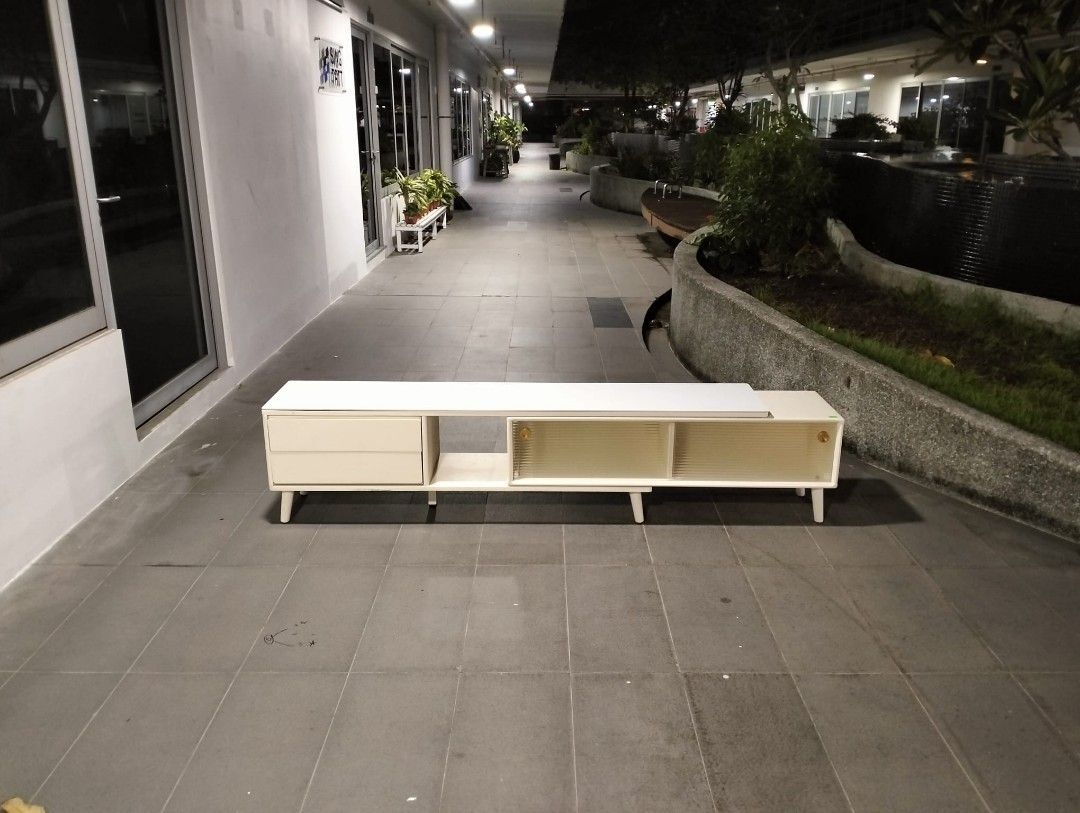 adarna_tv_console_1743339436_c6cf00a9_progressive