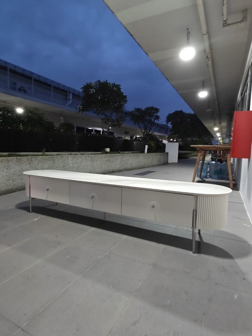 arapoglou_20m_tv_console_1755073072_b48dc4fc_progressive