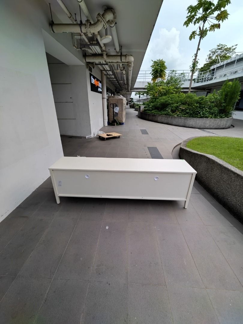 veilside_tv_console_18m_white_1755162032_5b08036a_progressive