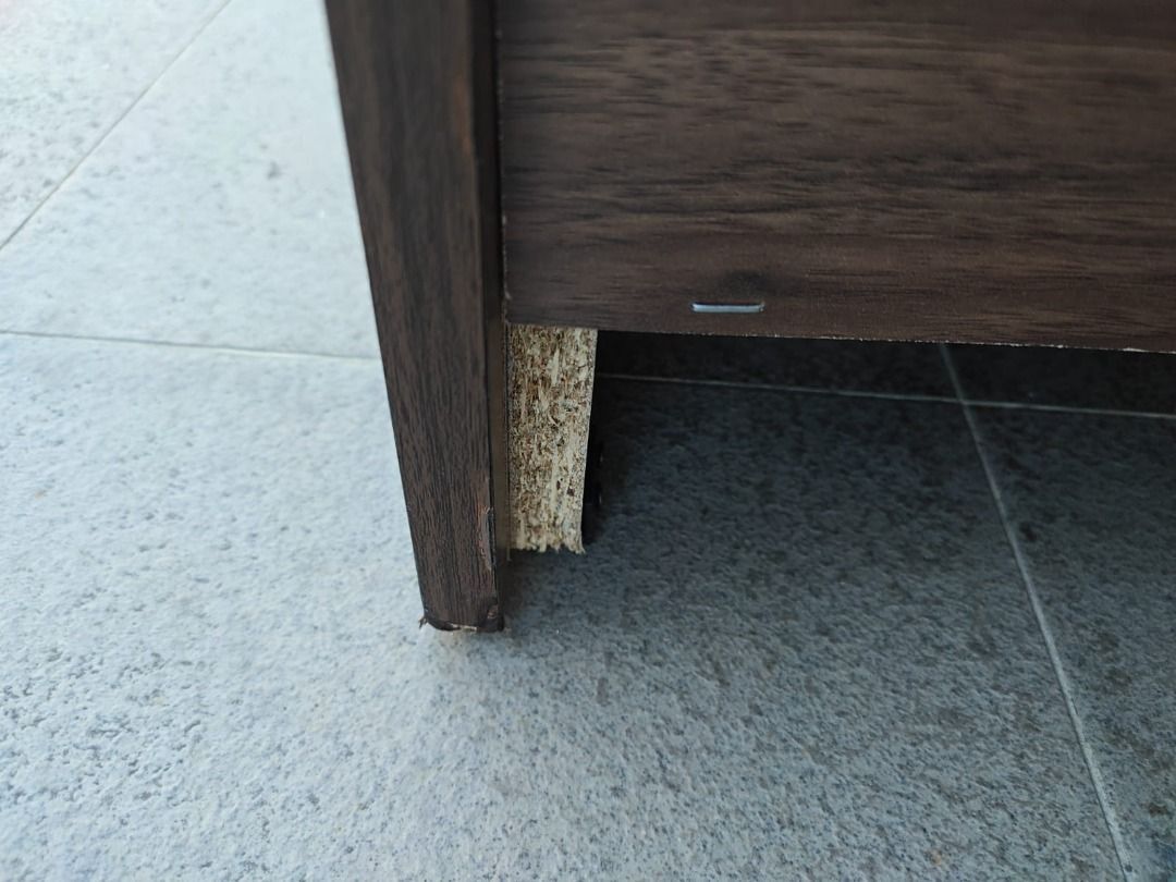 berelnet_tv_console_in_walnut_1755413294_f47c7594_progressive