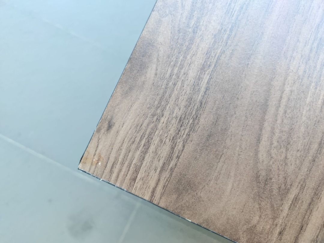 berelnet_tv_console_in_walnut_1755413294_8aa2f1a9_progressive