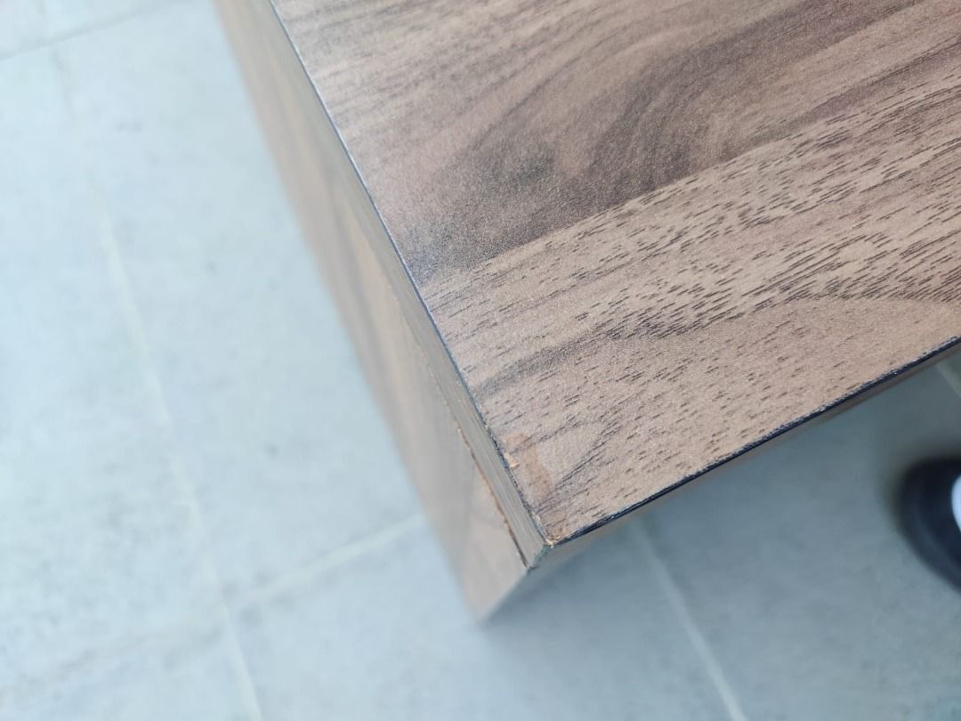 berelnet_tv_console_in_walnut_1755413294_f7584586_progressive