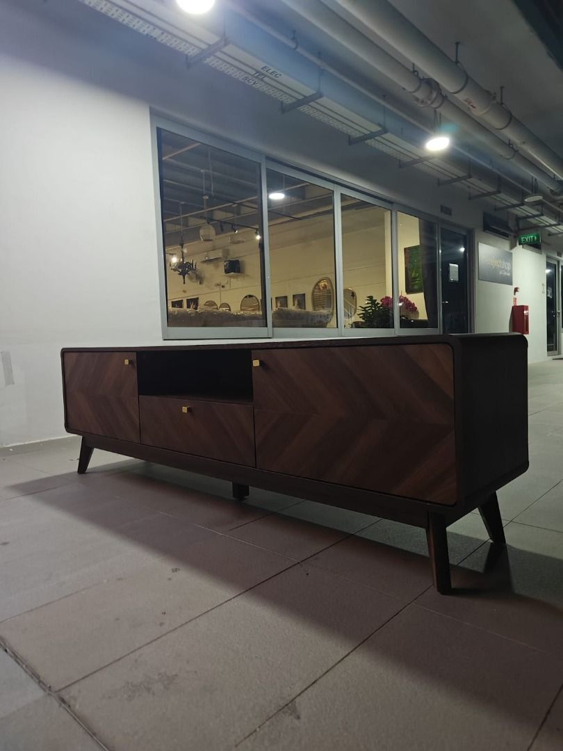 cannonvale_tv_console_1755863206_8c1b9678_progressive