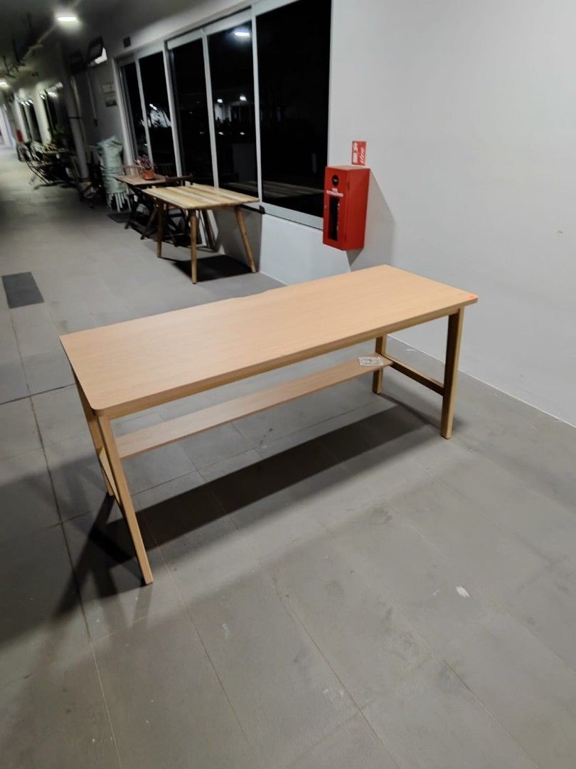 lowry_study_desk_1751202423_04216539_progressive