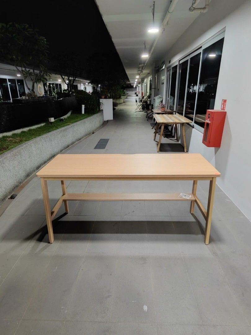 lowry_study_desk_1751202423_c3336d51_progressive