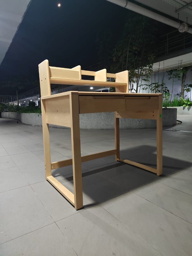 colman_kids_solid_wood_study_d_1756908028_1ec0772f_progressive