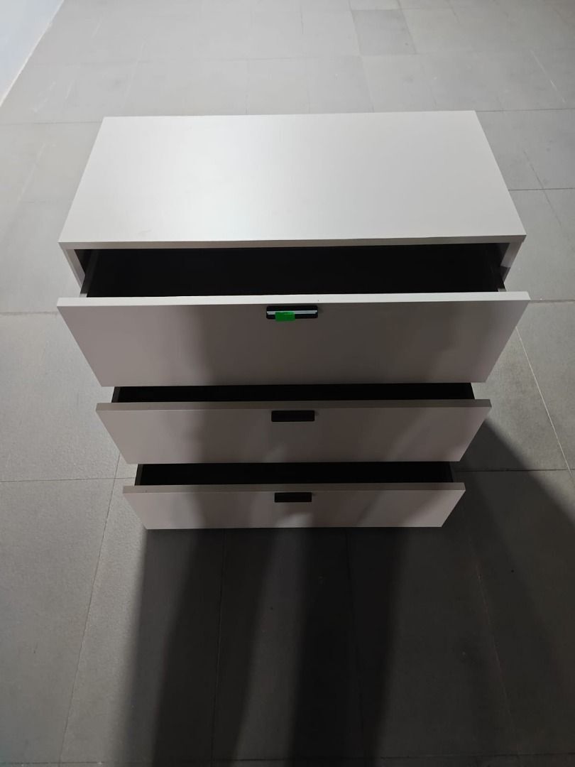 grosjean_075m_chest_of_drawers_1753005401_52f1d10b_progressive