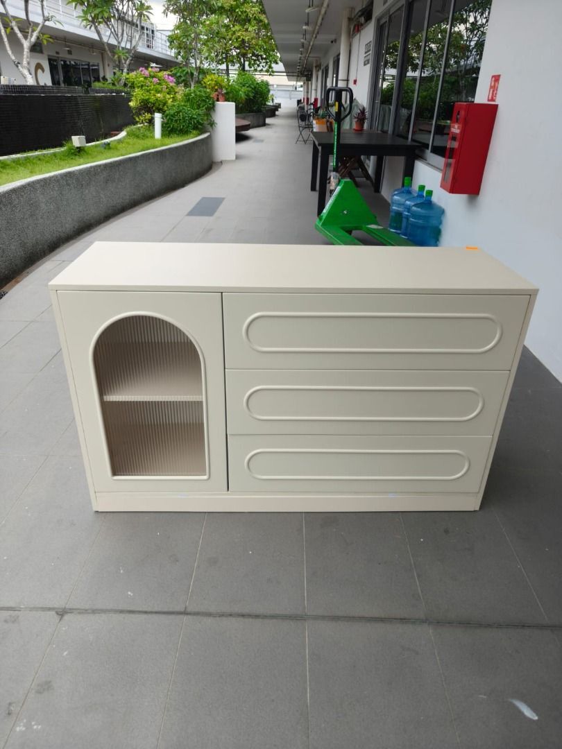 castro_chest_of_drawers_1743585106_236892f0_progressive