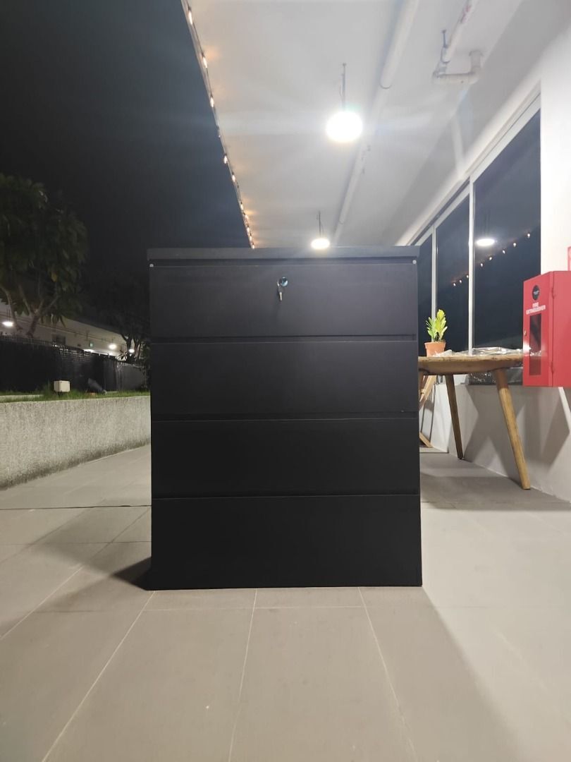 sourin_chest_of_drawers_in_bla_1756367079_f9f13452_progressive