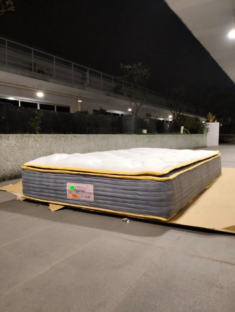 bedding_day_super_single_size__1733324111_7b4d987e_progressive