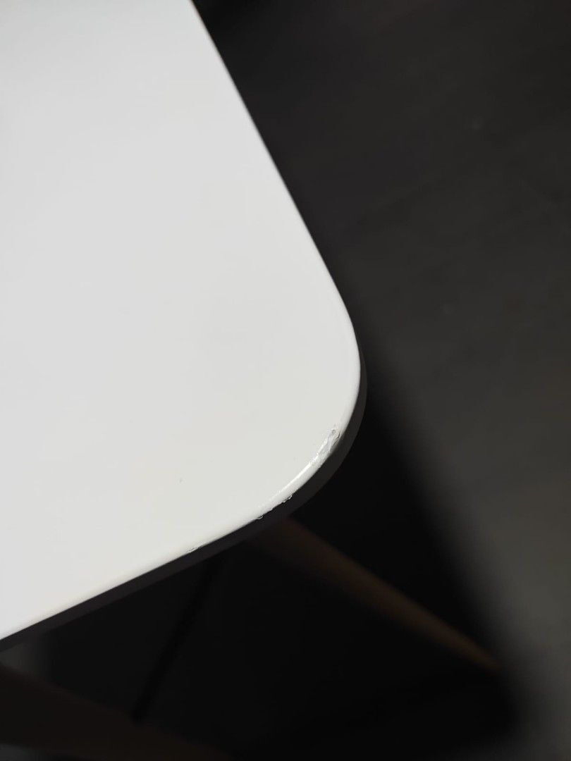 neve_bar_table_120cm_1754127382_0b0e7fed_progressive