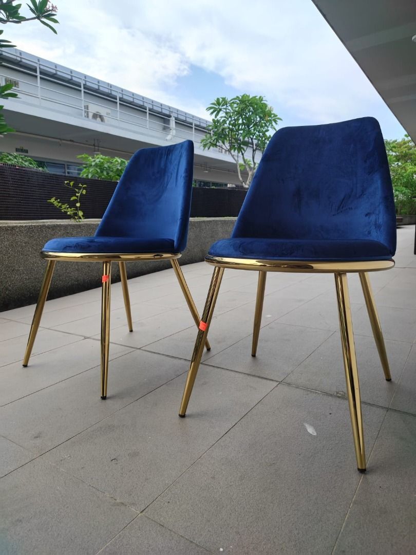 2_x_evie_modern_dining_chair_i_1749559571_469430ef_progressive