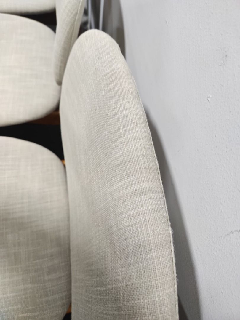 chungha_dining_chairs_in_walnu_1752658535_d43b9b4f_progressive