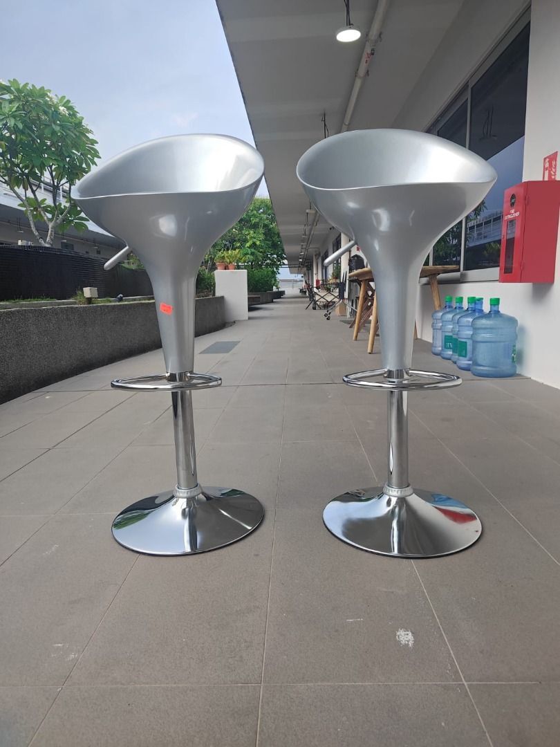 hektor_ii_bar_stools_set_of_2_1753947727_559e0001_progressive