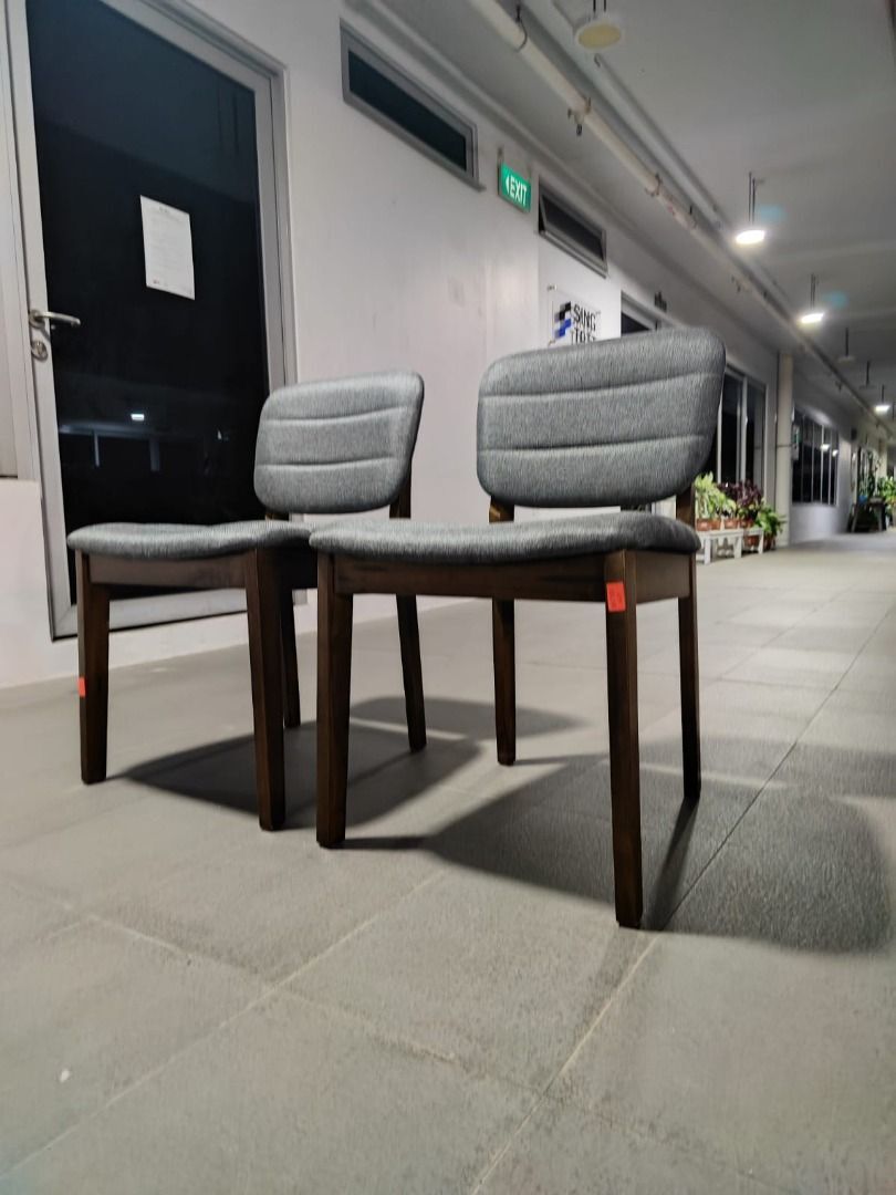 rona_dining_chairs_in_walnut_w_1750829058_52134e7a_progressive