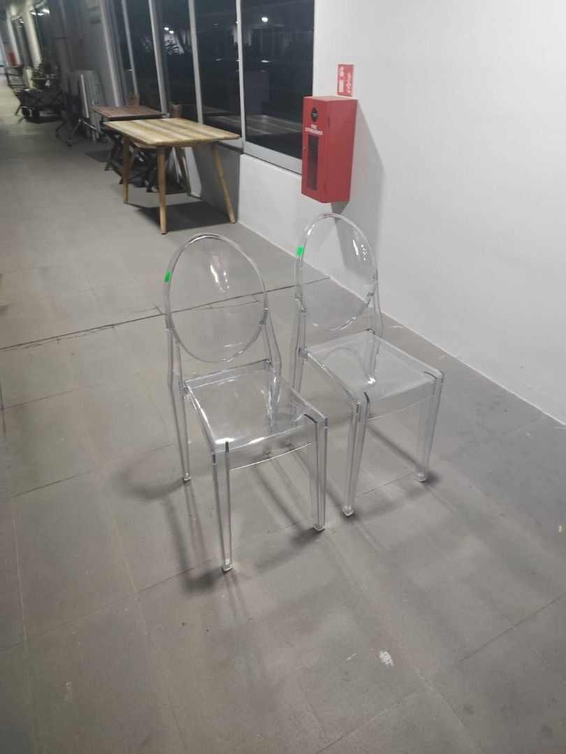 pair_of_krypton_klea_chairs_1754809717_04fcf079_progressive