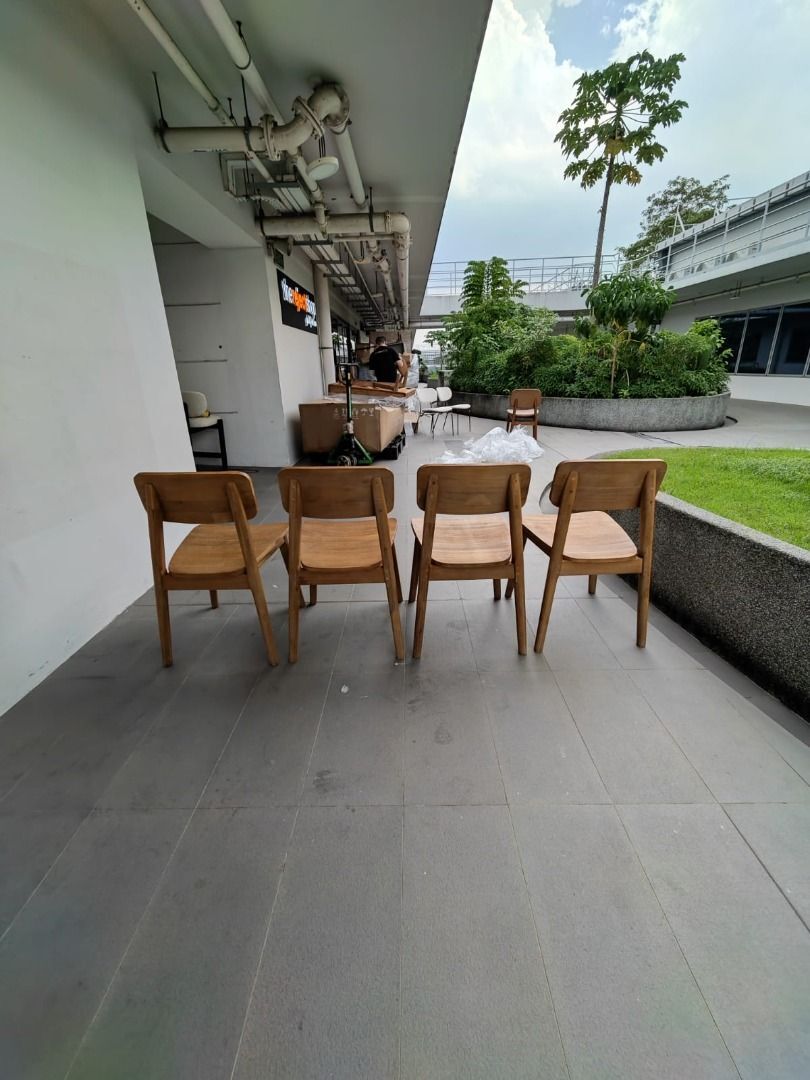 vettel_acacia_wooden_dining_ch_1748517023_bd7578a2_progressive
