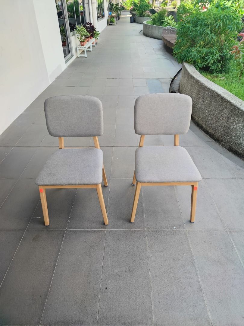 jeslis_dining_chairs_set_of_2_1749968612_ca262c9f_progressive