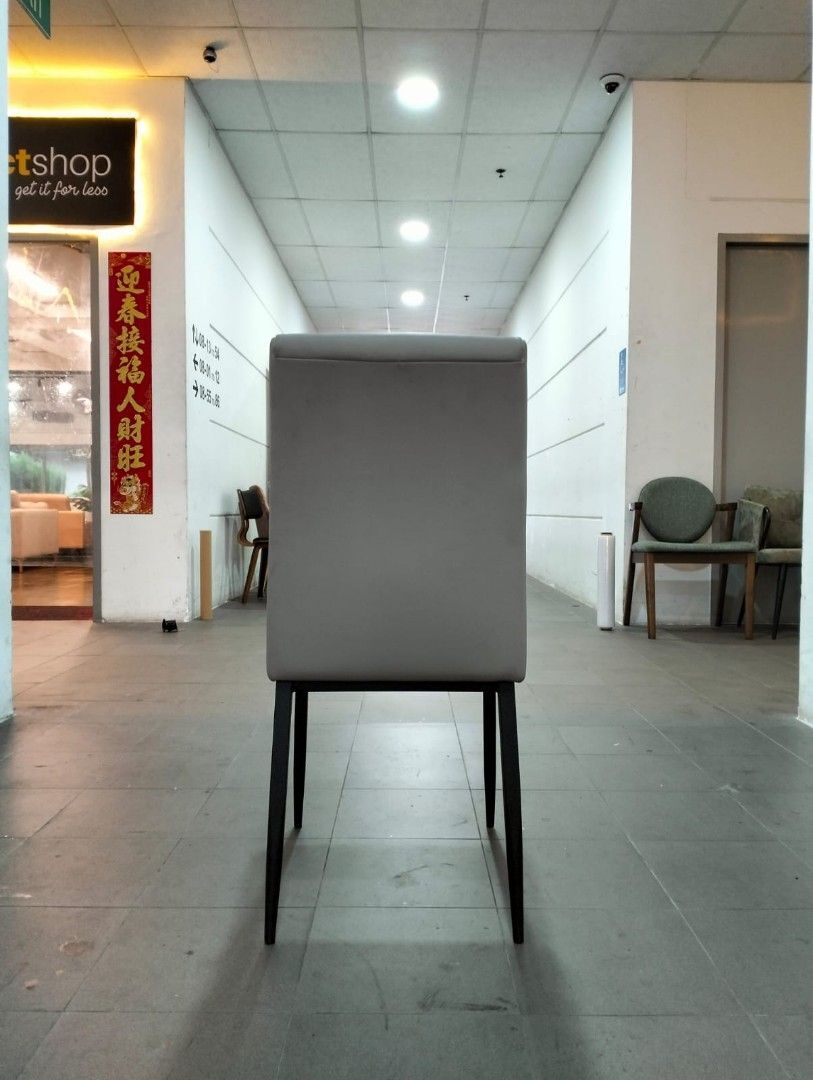 krodgers_chair_1716643099_82c17ae1_progressive
