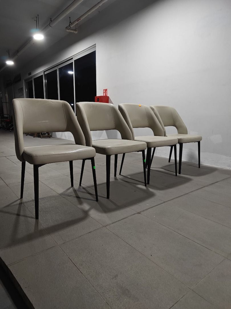 pateka_dining_chairs_set_of_4_1737612135_2645bb9f_progressive