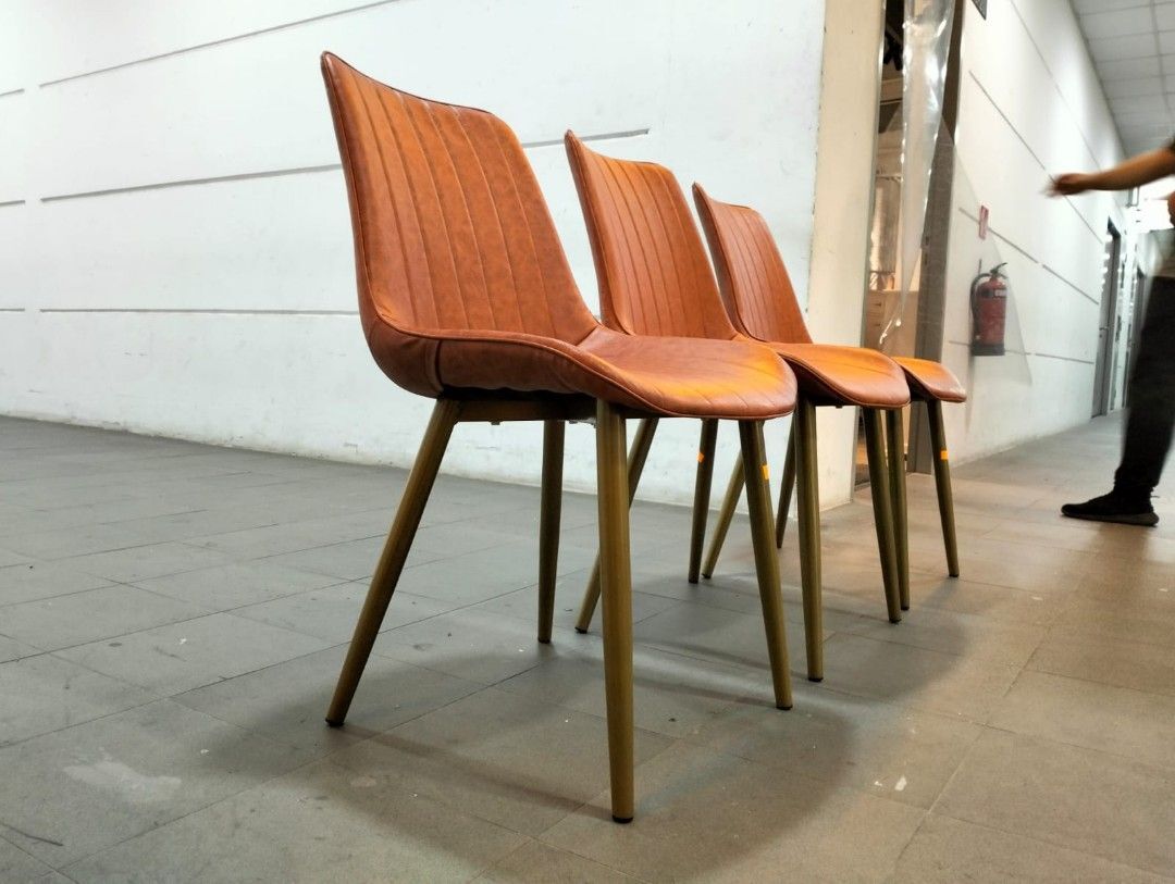 jova_dining_chair_in_brown_pu__1715174801_b1741902_progressive