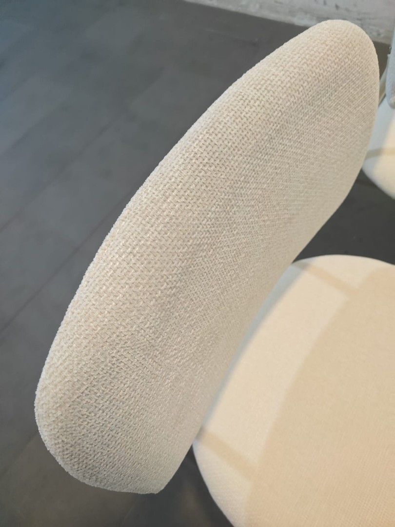 leolin_dining_chairs_set_of_2_1742480581_4957f521_progressive
