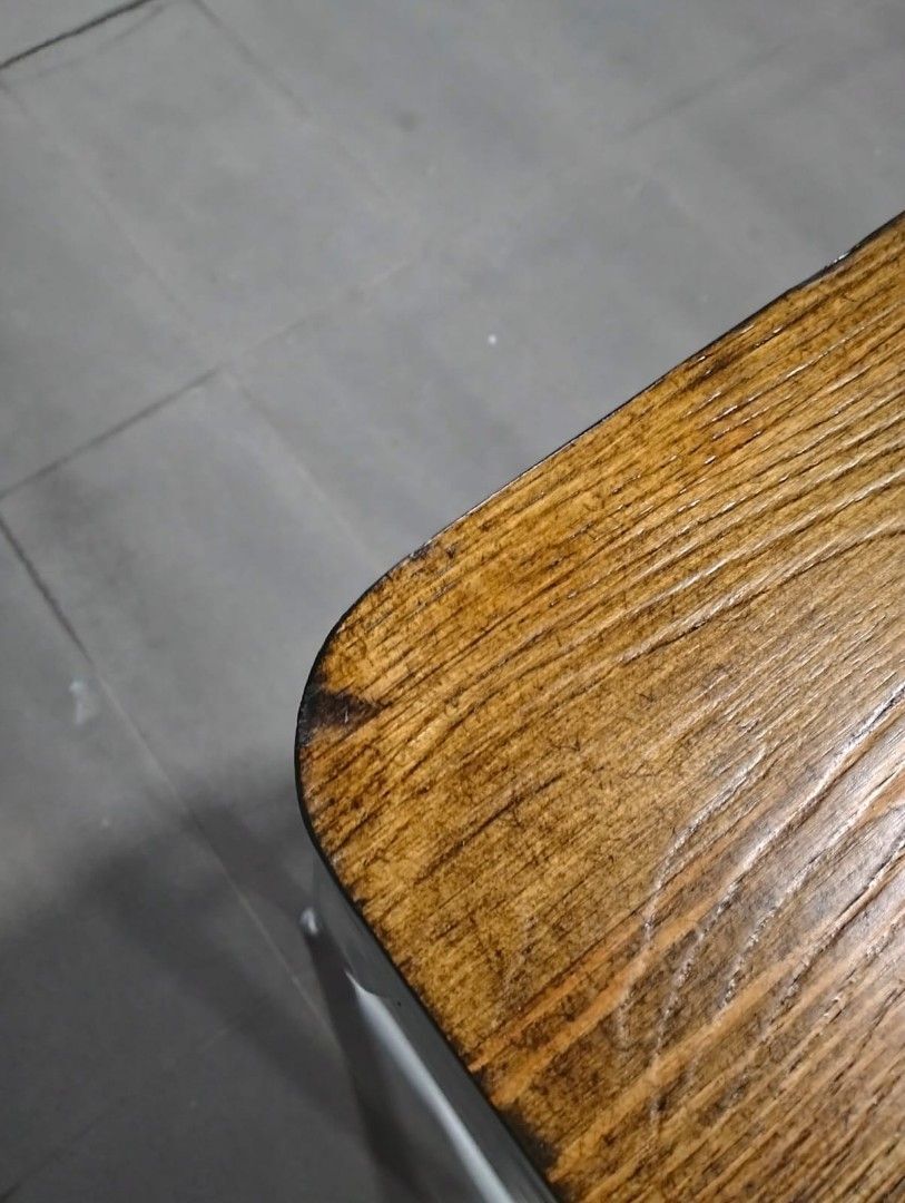 denver_retro_metal_bar_stools__1727013597_19b07530_progressive