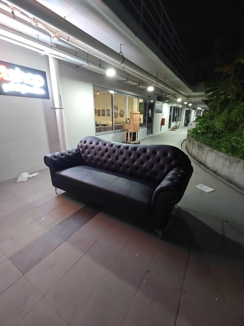 hampton_3_seater_classical_sof_1755699491_322b4423_progressive