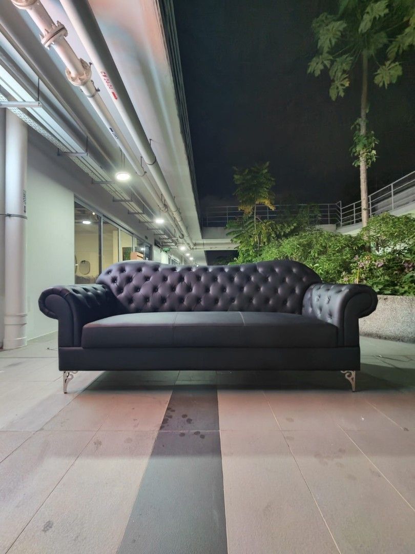 hampton_3_seater_classical_sof_1755699491_626258e6_progressive