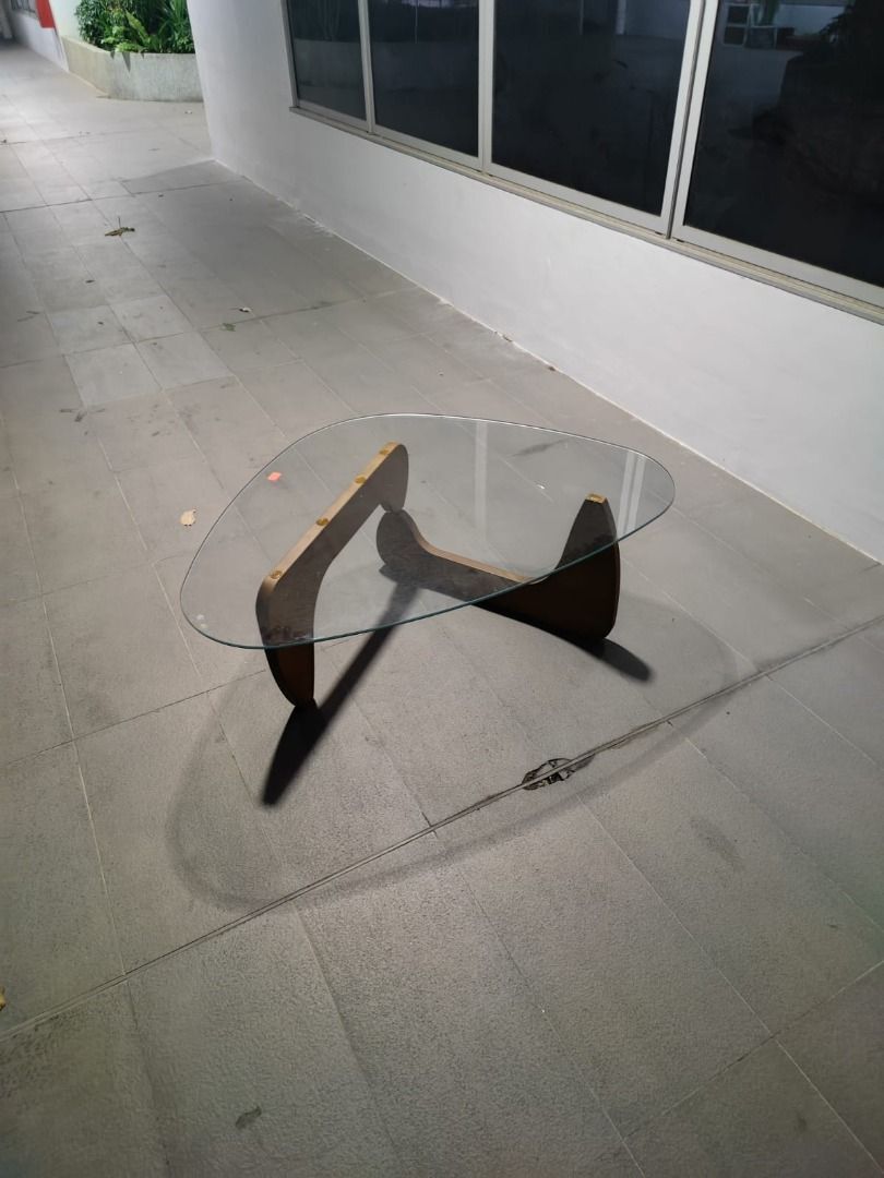 moretz_coffee_table_1749623820_80c81253_progressive