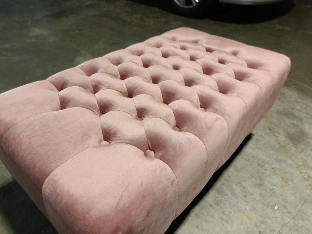 flamin_ii_pink_velvet_ottoman__1645687031_f9f6dd28_progressive