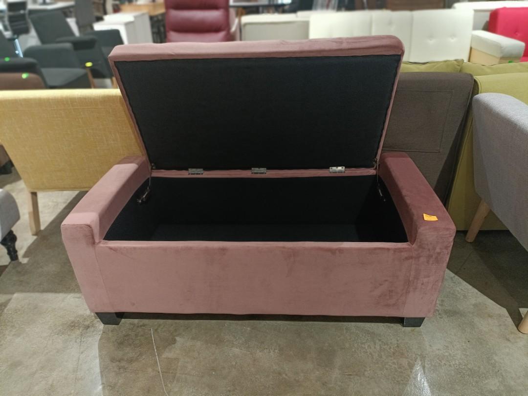 flamin_pink_velvet_storage_ben_1649519202_1b40f03e_progressive