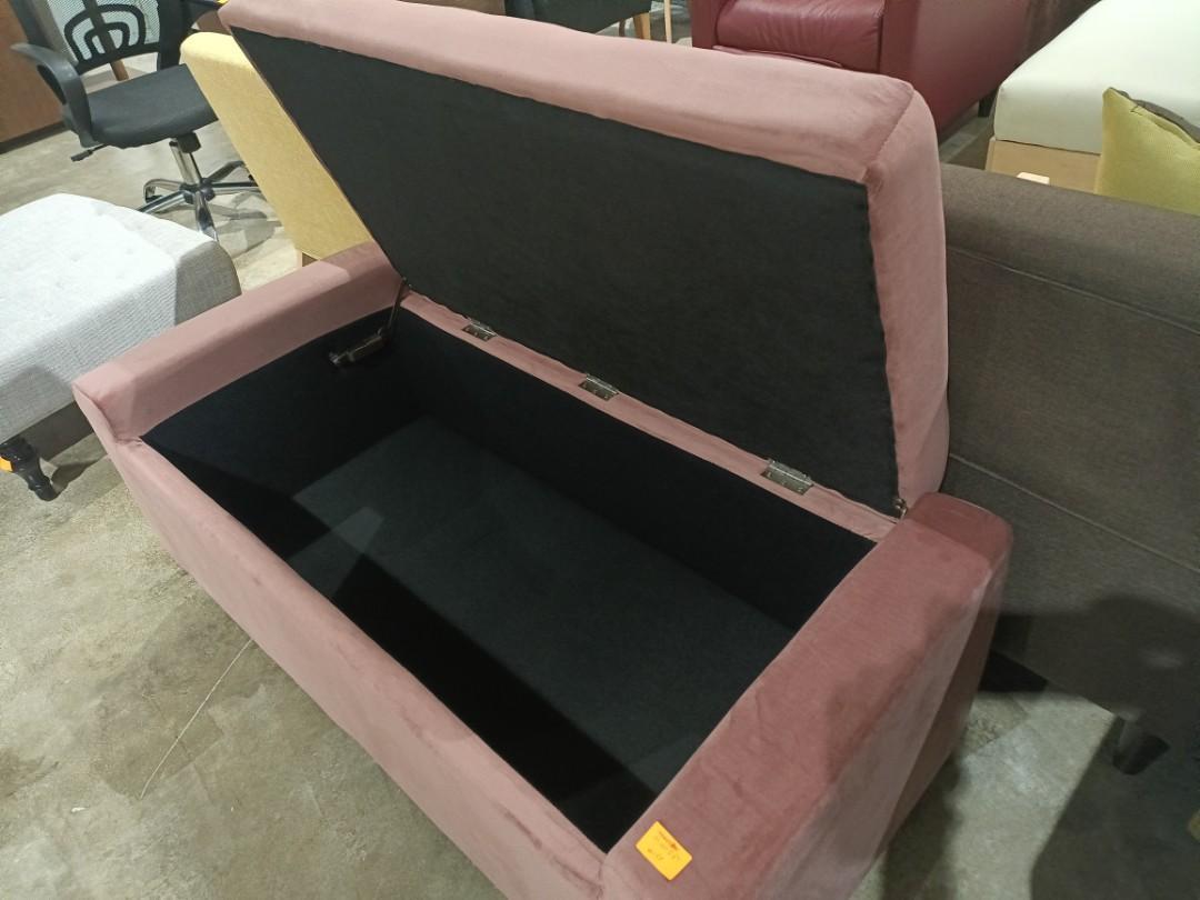 flamin_pink_velvet_storage_ben_1649519202_6c9236bb_progressive