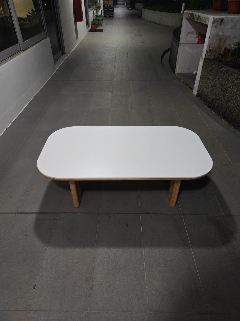 ridgeback_12m_coffee_table_wit_1758034698_a2900b84_progressive
