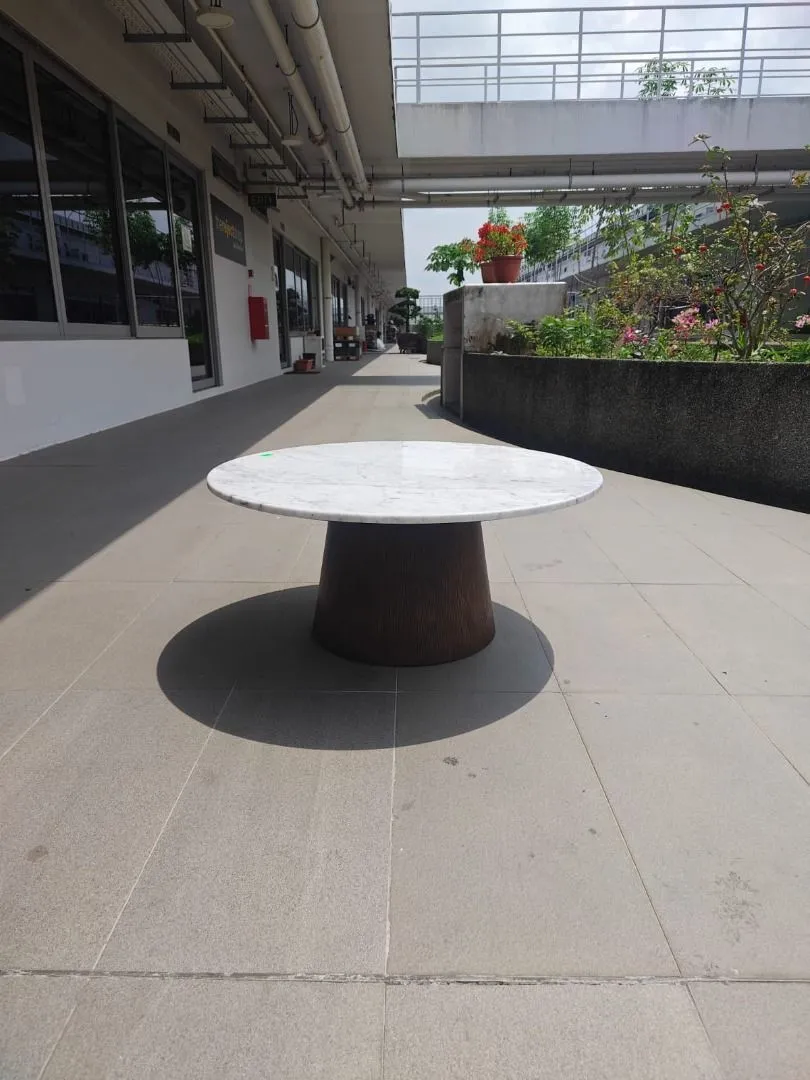 quinlivan_round_coffee_table_m_1758100757_9f4bf152_progressive