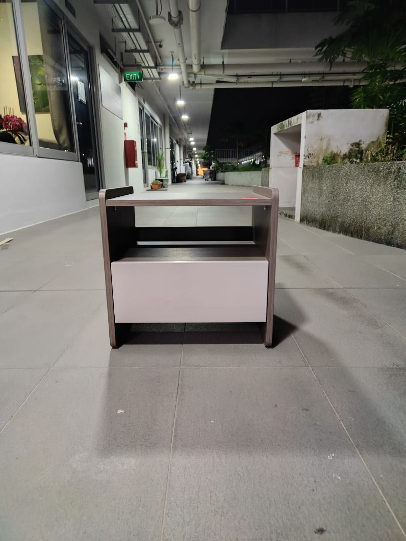 boxal_bedside_table_grey_1750830979_3821d1b8_progressive