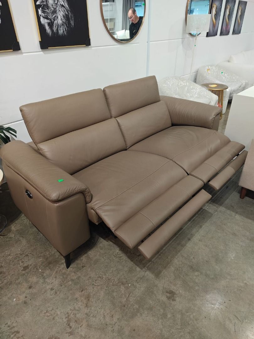 karamazov_3_seater_full_leathe_1759910410_2ff5232f_progressive