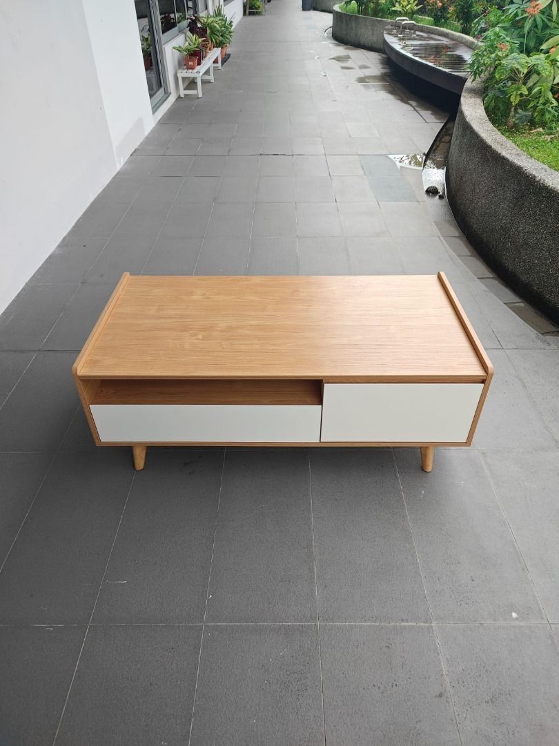 krakow_12m_coffee_table_1760685235_f559bf1c_progressive