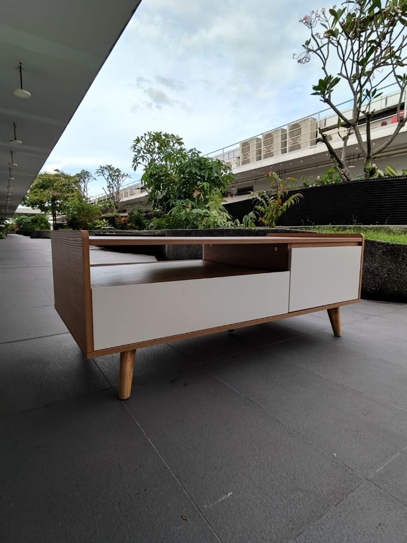 krakow_12m_coffee_table_1760685235_04b99219_progressive