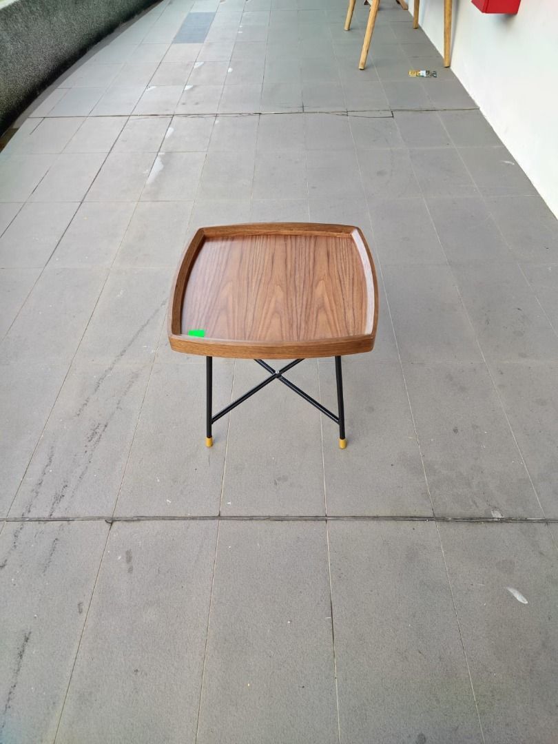 revaer_square_side_table_in_wa_1760688648_1830b8c9_progressive