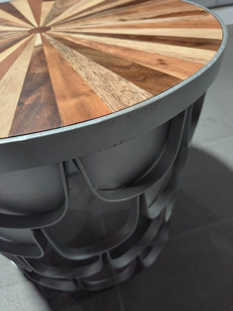 aquinas_coffee_table_l_1760868089_82c55d8f_progressive