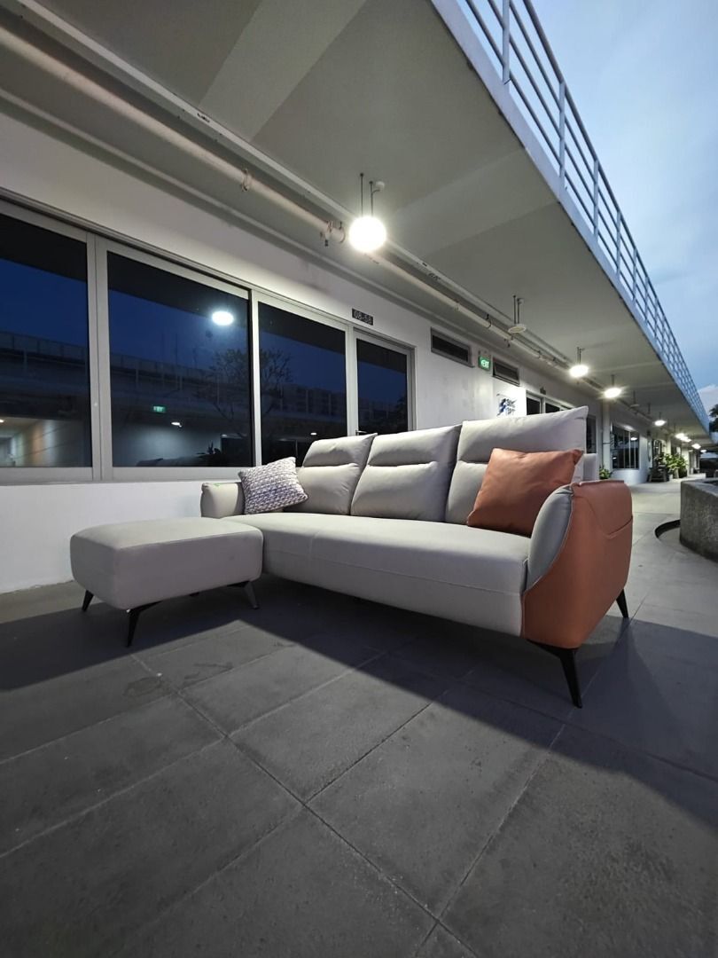 zelmeska_35_seater_sofa_with_o_1760862561_07006b9e_progressive