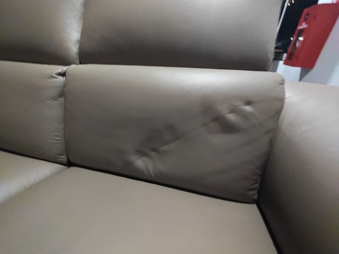 karamazov_2_seater_full_leathe_1760596722_7e7aaeaa_progressive