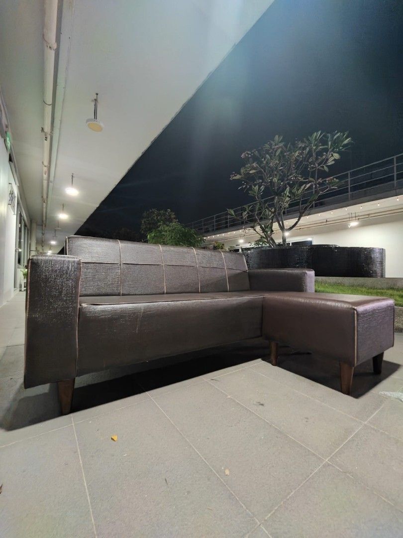 baer_3_seater_with_ottoman_1760458197_3b16889b_progressive