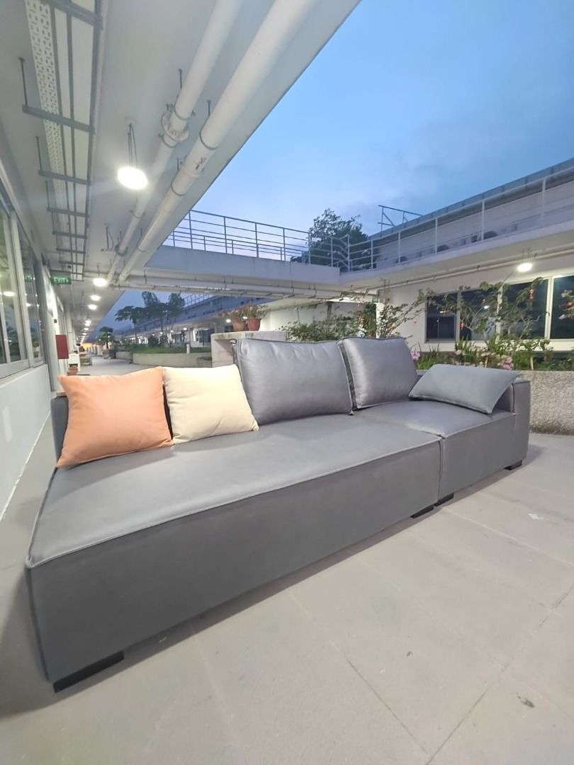 seidel_4_seater_sofa_in_leatha_1759296303_91a760f0_progressive