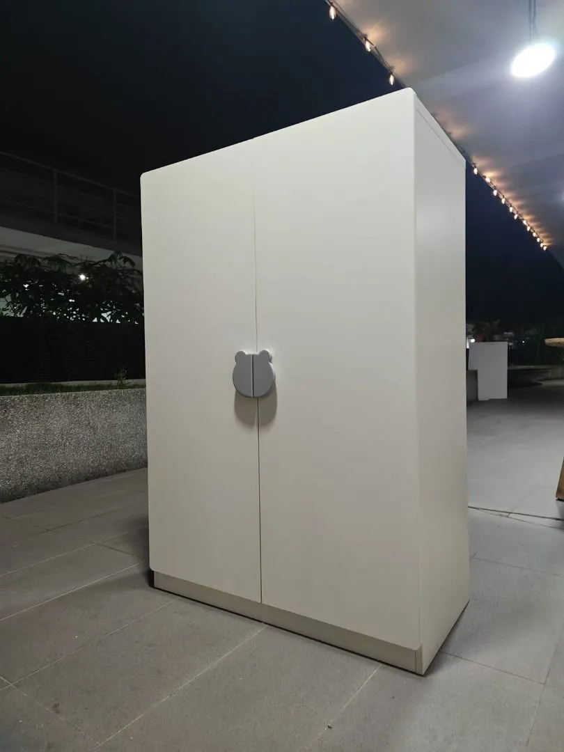 devotion_kids_wardrobe_1756452307_a64f0ea8_progressive