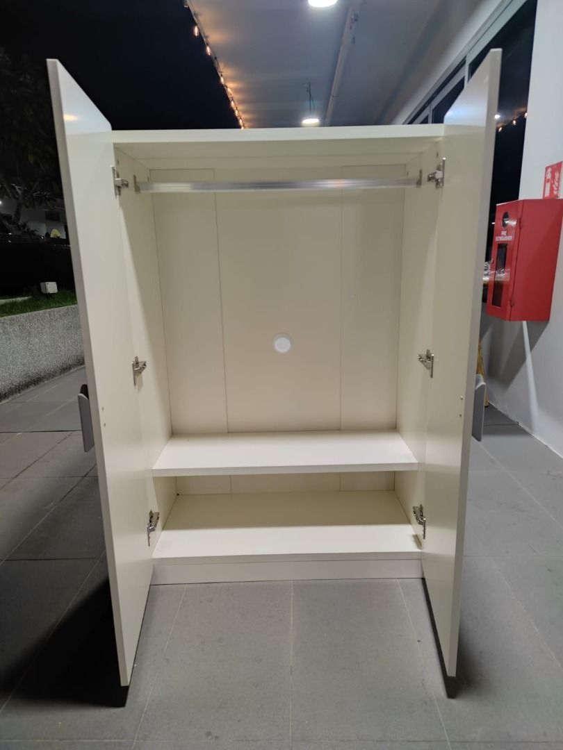 devotion_kids_wardrobe_1756452307_ee050597_progressive